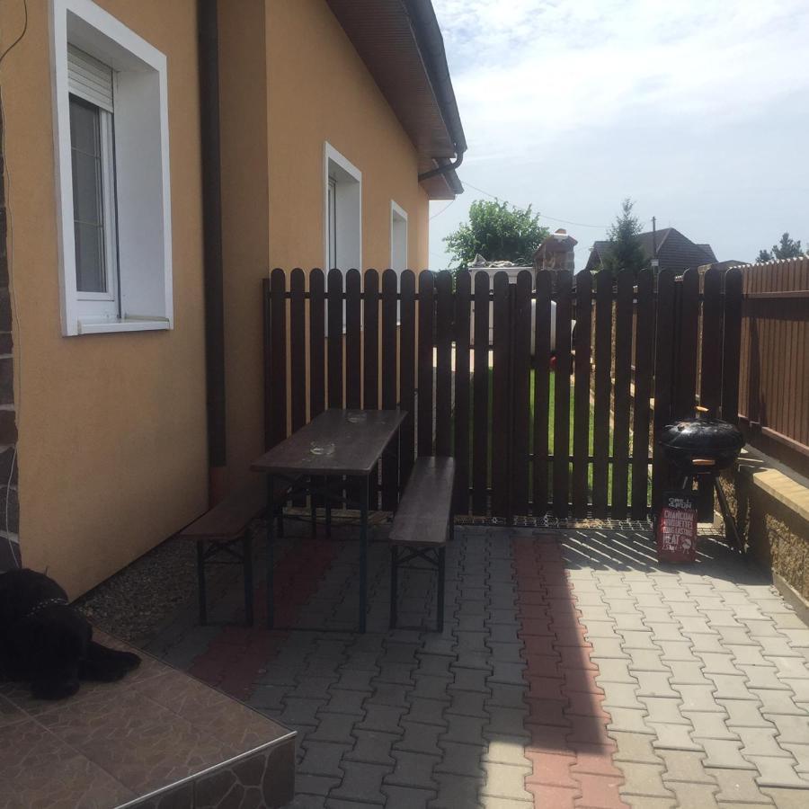 Penzion Rozkos Prŭhonice Kültér fotó